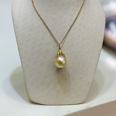 Baroque Pearl Necklace