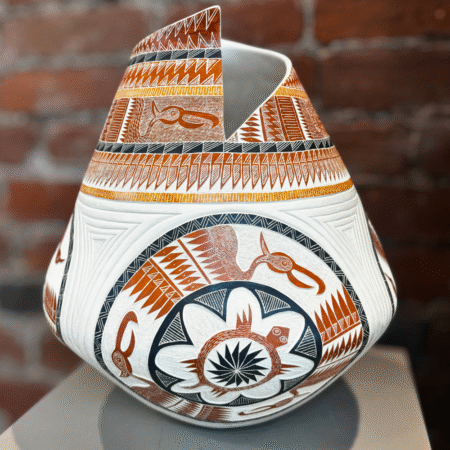 Mata Ortiz Painted Bird Pot